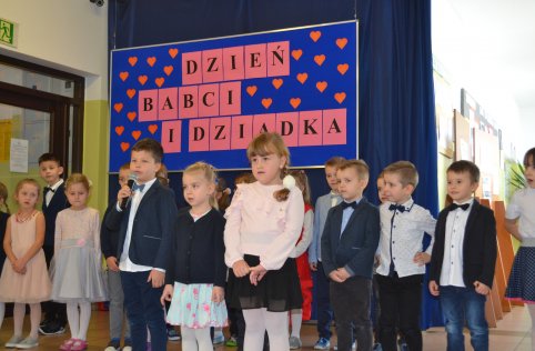 Dzień babci i dziadka w oddziałach przedszkolnych